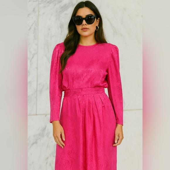 Nora Noh Dresses & Skirts - 💖 Nora Noh 1980s Vintage Silk Midi Dress Bright Pink Moiré Size 8 Iconic Design